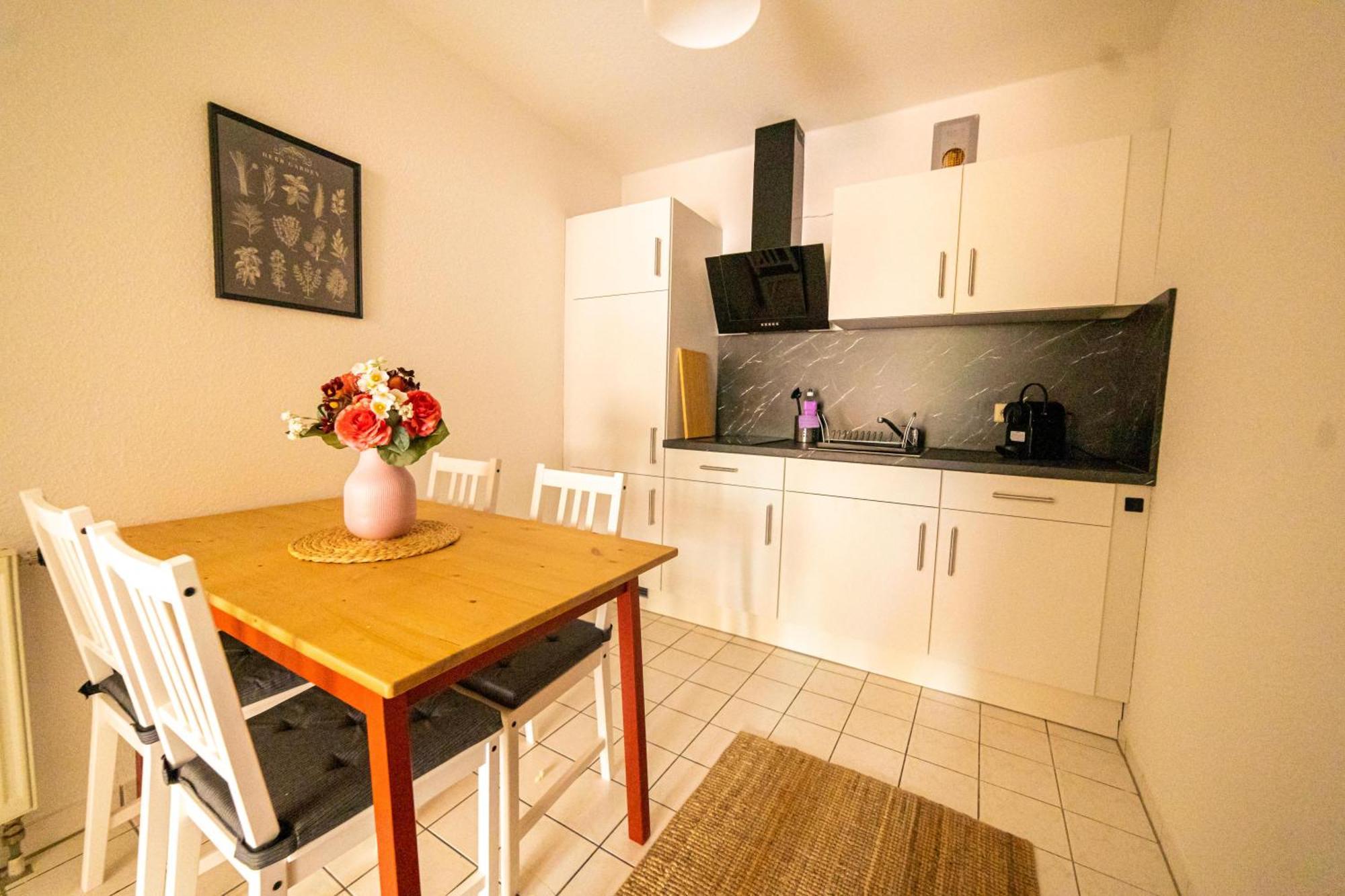 Fullhouse - Eisenach - K70 Apartments - Elevator - Balcony - Smarttv Ngoại thất bức ảnh
