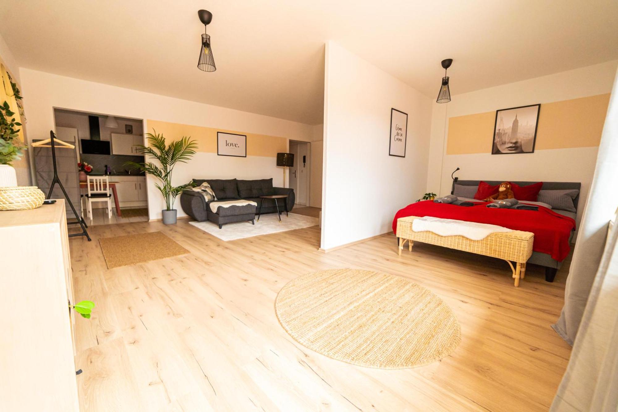 Fullhouse - Eisenach - K70 Apartments - Elevator - Balcony - Smarttv Ngoại thất bức ảnh